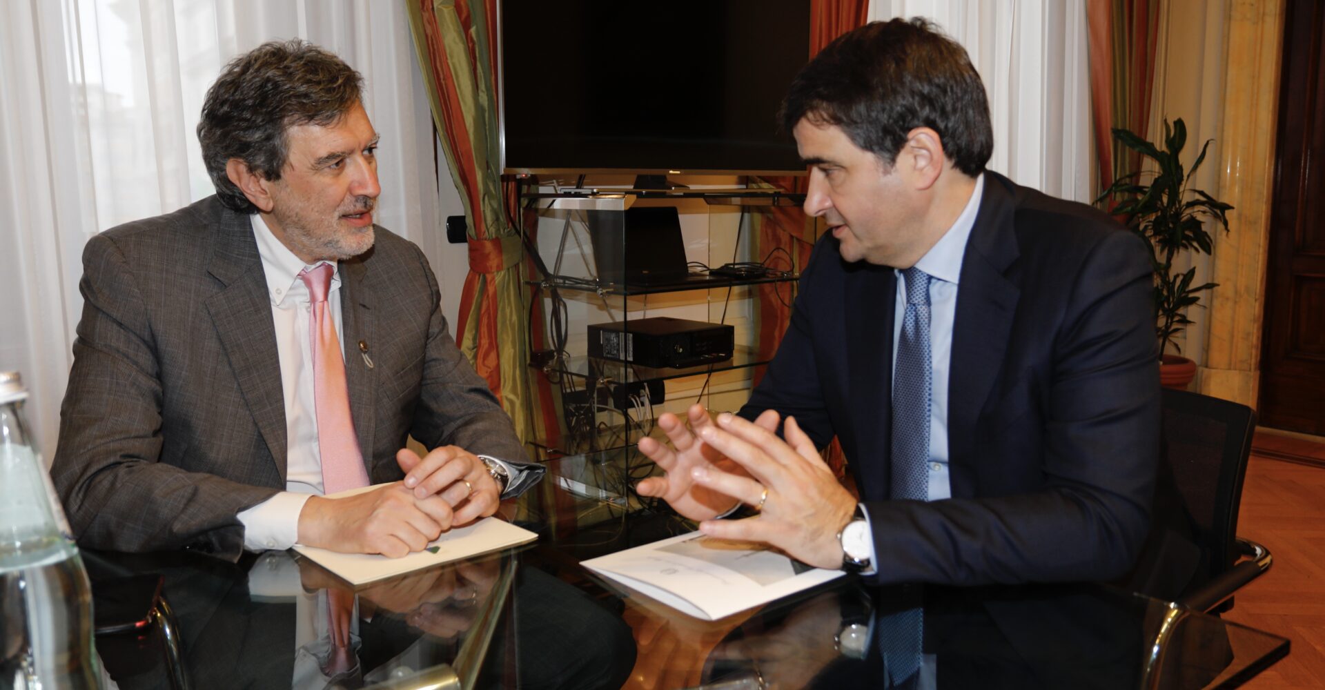 Marsilio e il Ministro Fitto